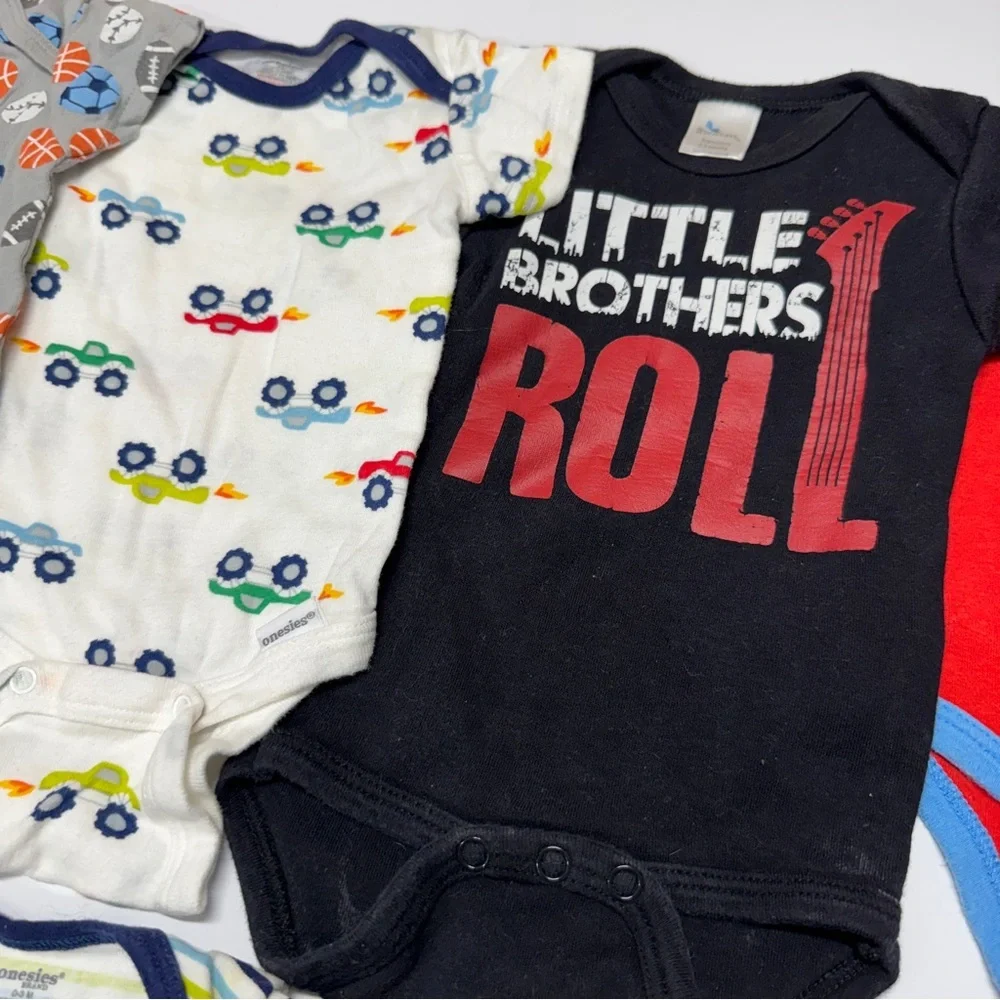 Assorted Baby Onesies Set 0-3m. 14pcs.